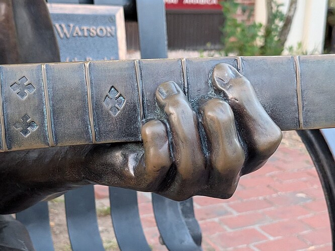 PXL_20250912_233534978